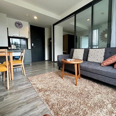 Modern Apartment 211 The Deck At Patong Esterno foto